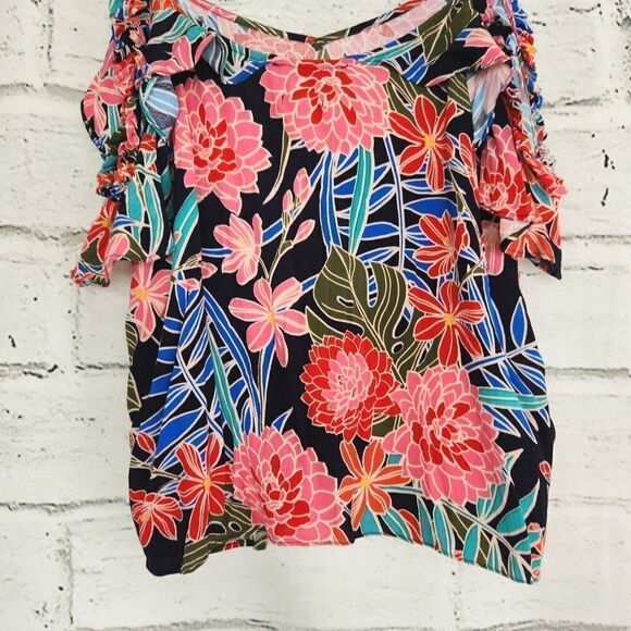 Miss Me Women's Multicolored Floral cold shoulder Cropped Top Small Tropical - Picture 7 of 12